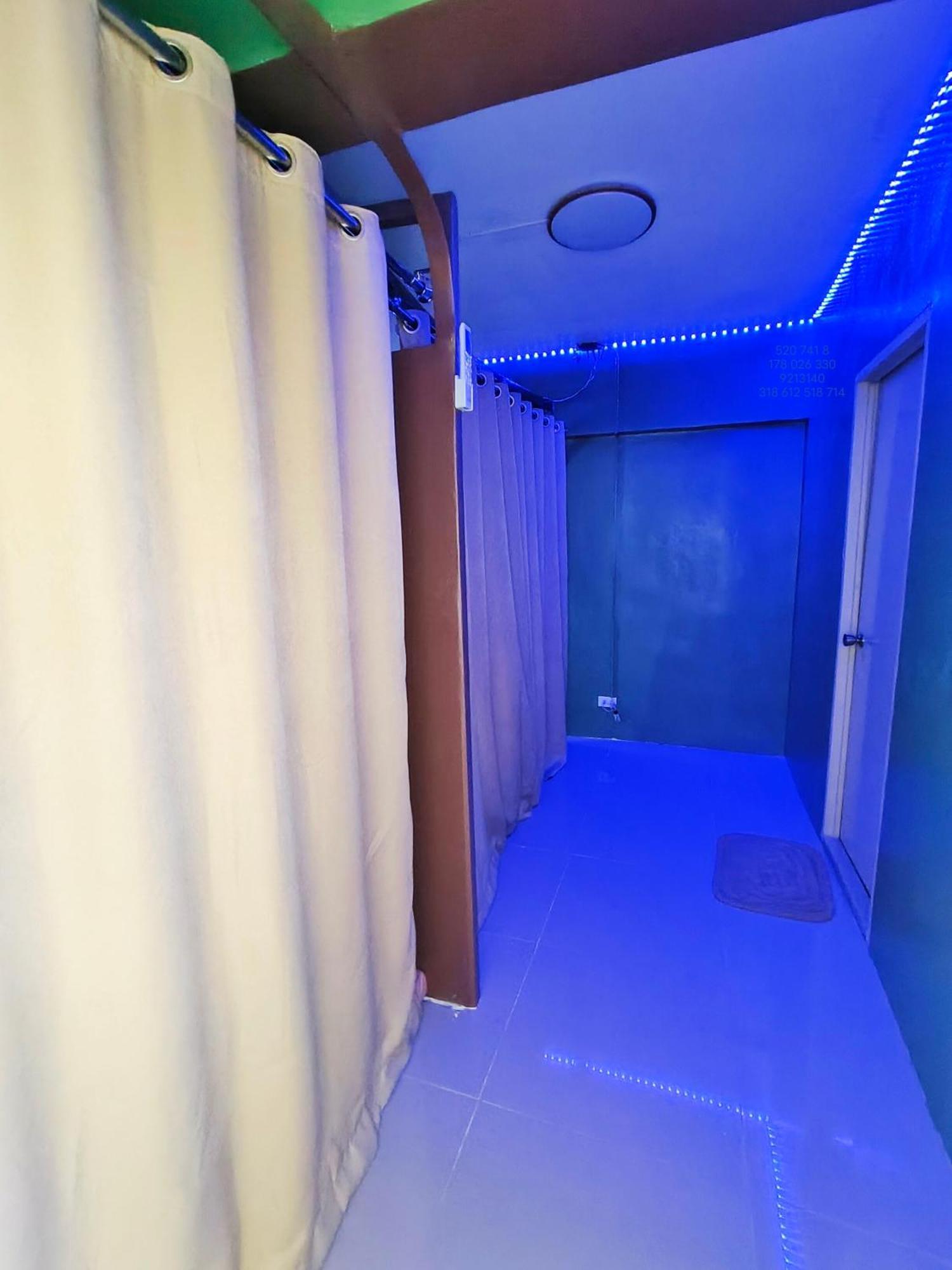 Mactan Airport Hostel At Aashvi Cozy Cabin Lapu-Lapu City Esterno foto